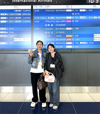 空港到着写真４